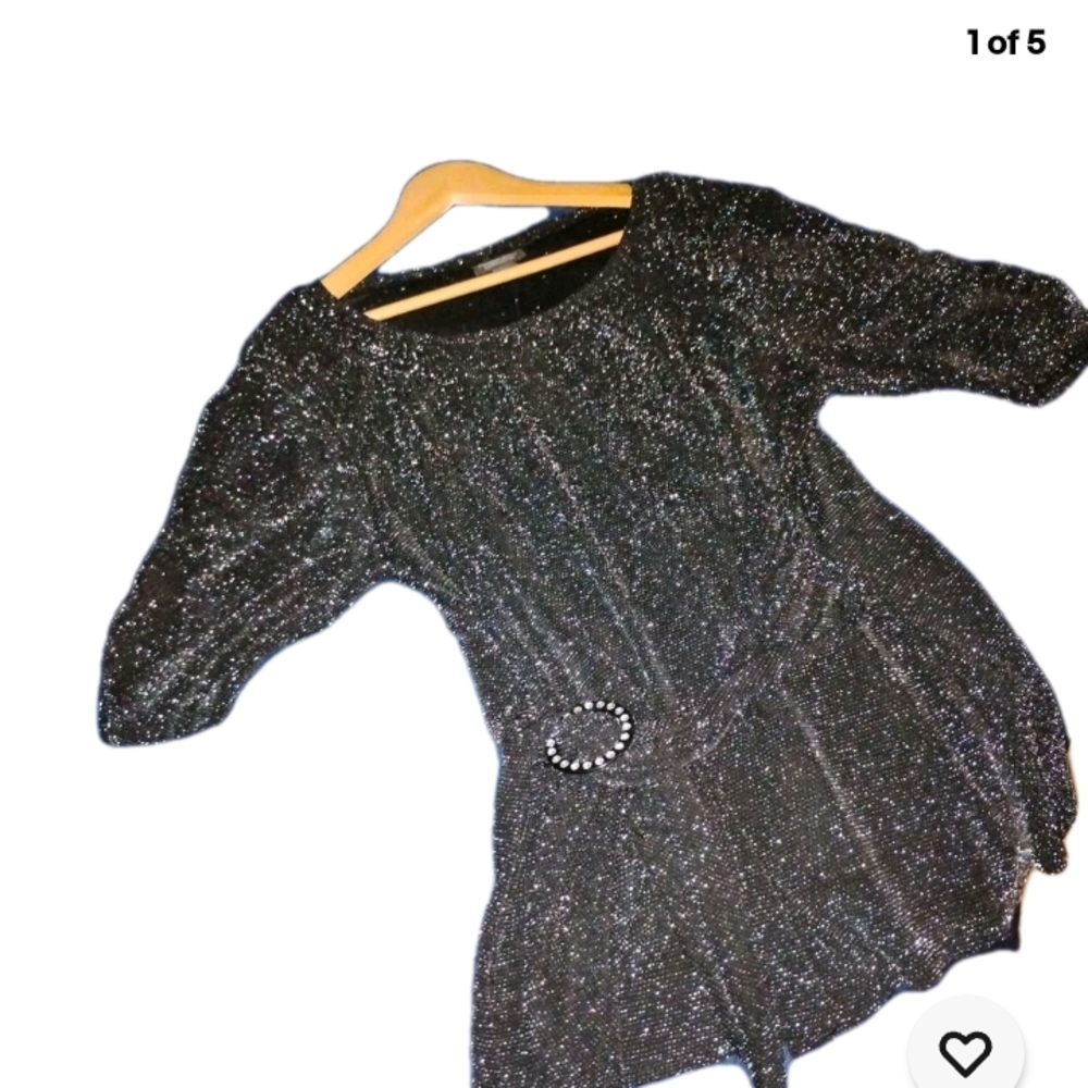 Dress Barn Black Crew Neck Sweater with Relaxed Fit